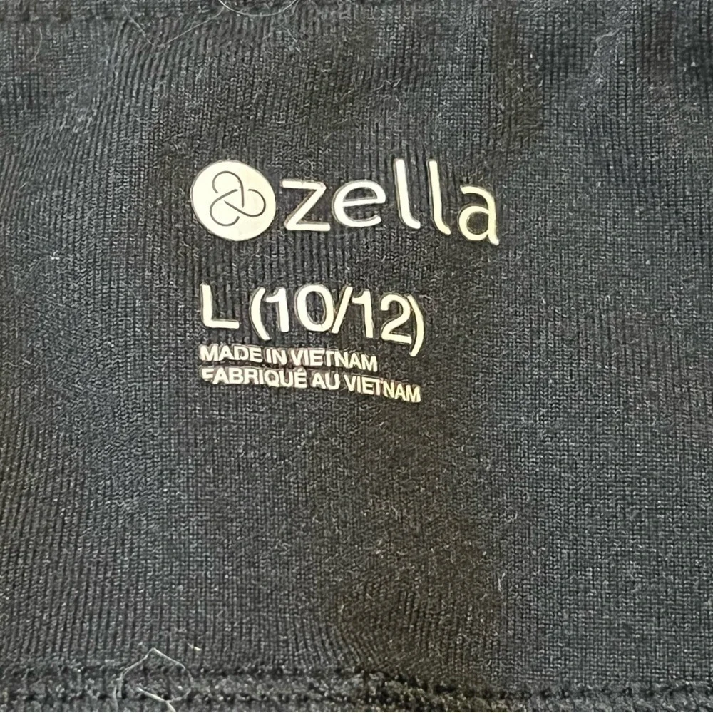 Zella Black Solid Leggings